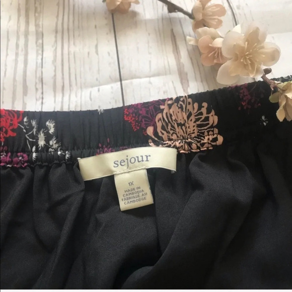 Sejour Flowy High low Floral Skirt Fairy Gothic Plus Size 1X NWT - Picture 2 of 5